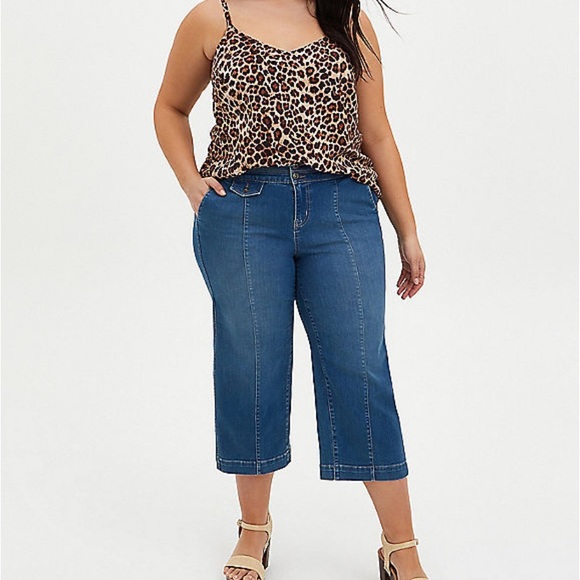 torrid Denim - Torrid center seam wide leg cropped jeans
